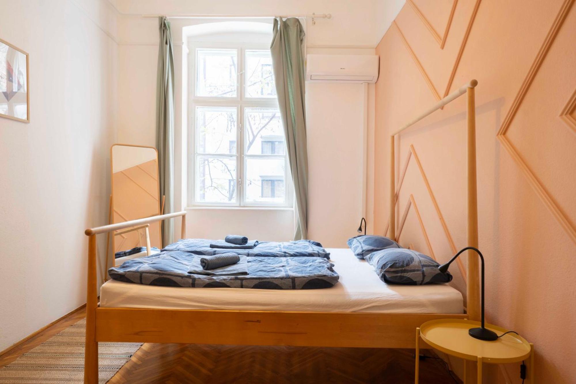 Quiet Design Apartment Next To Szimpla Ka8 Budapest Luaran gambar